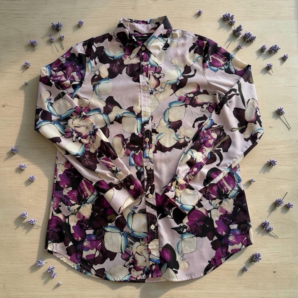 Banana Republic Lavender Orchid‎ Floral Button Down Dillon Shirt Blouse Womens S